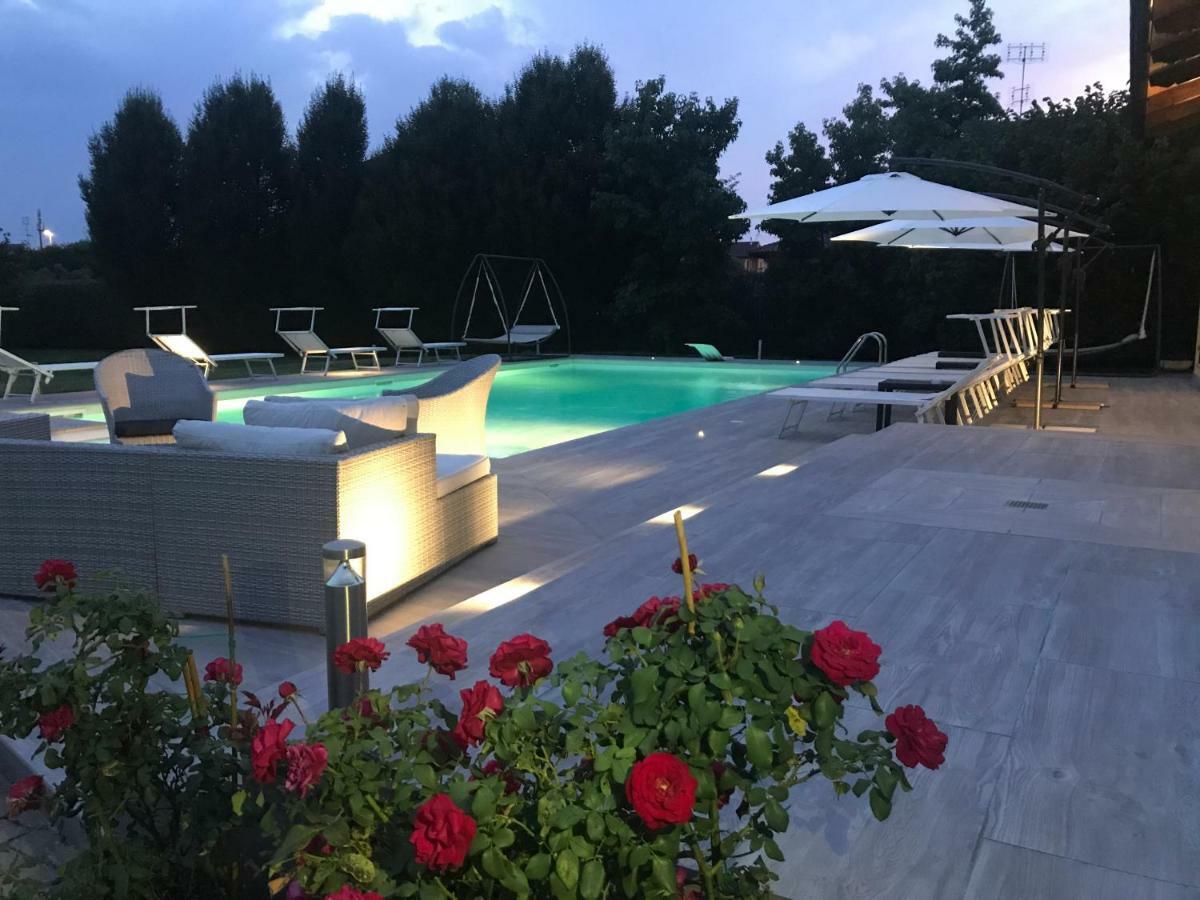 Residence Le Palme Torrazza Piemonte 外观 照片